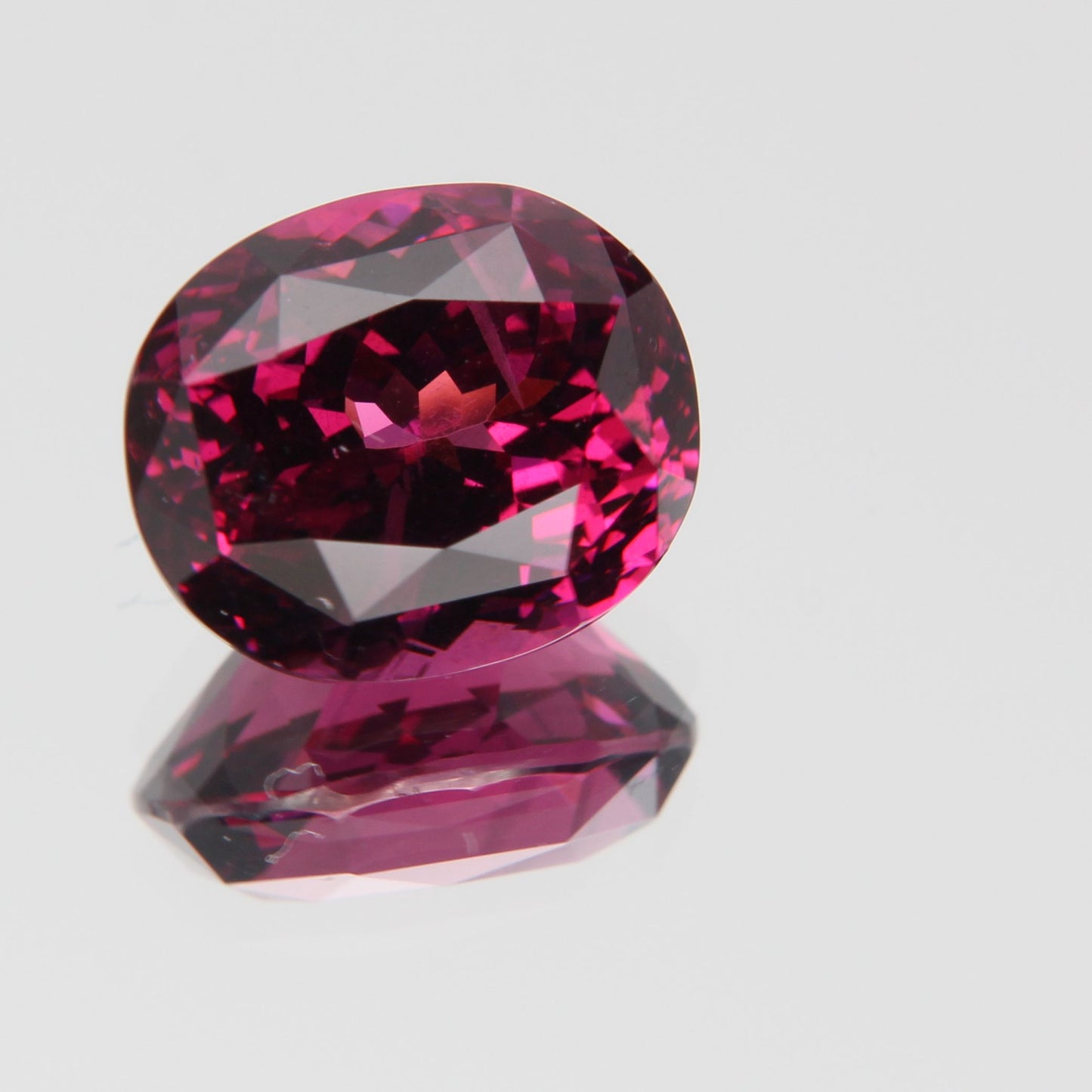 Rhodolith 7.35ct