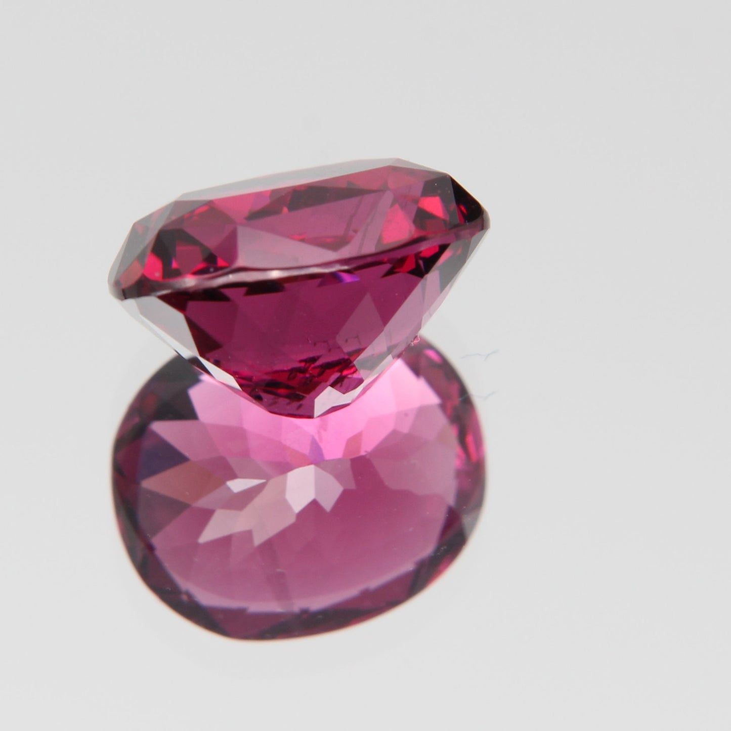 Rhodolith 7.35ct