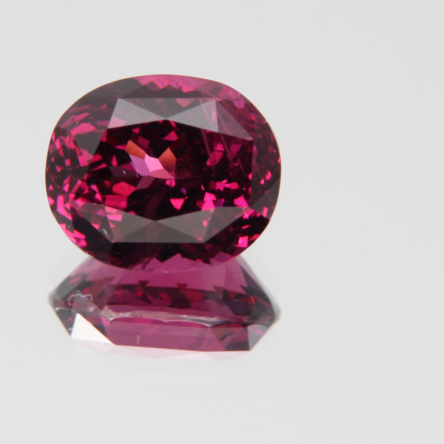 Rhodolith 7.35ct