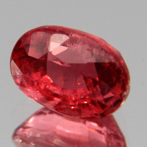 Rot-Oranger Spinell 1.20 ct