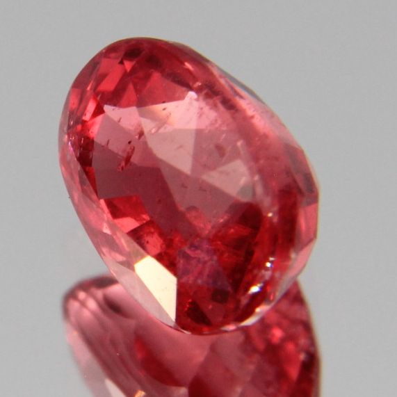 Rot-Oranger Spinell 1.20 ct