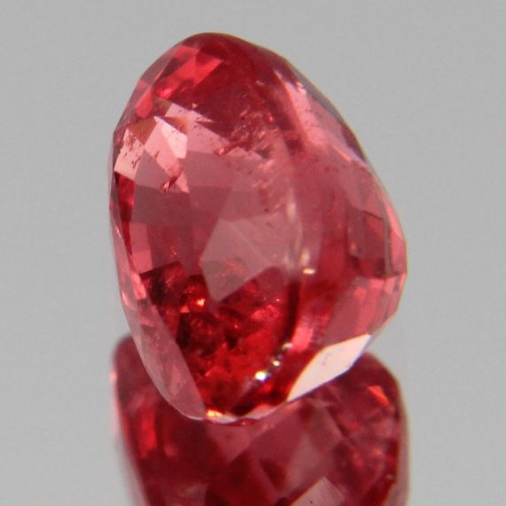 Rot-Oranger Spinell 1.20 ct