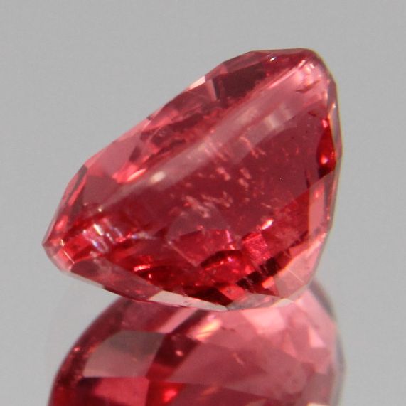 Rot-Oranger Spinell 1.20 ct