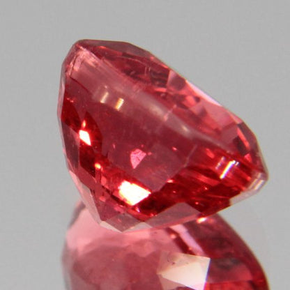 Rot-Oranger Spinell 1.20 ct
