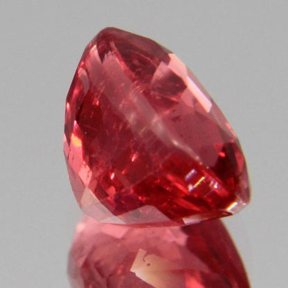 Rot-Oranger Spinell 1.20 ct