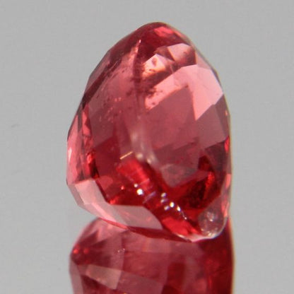 Rot-Oranger Spinell 1.20 ct