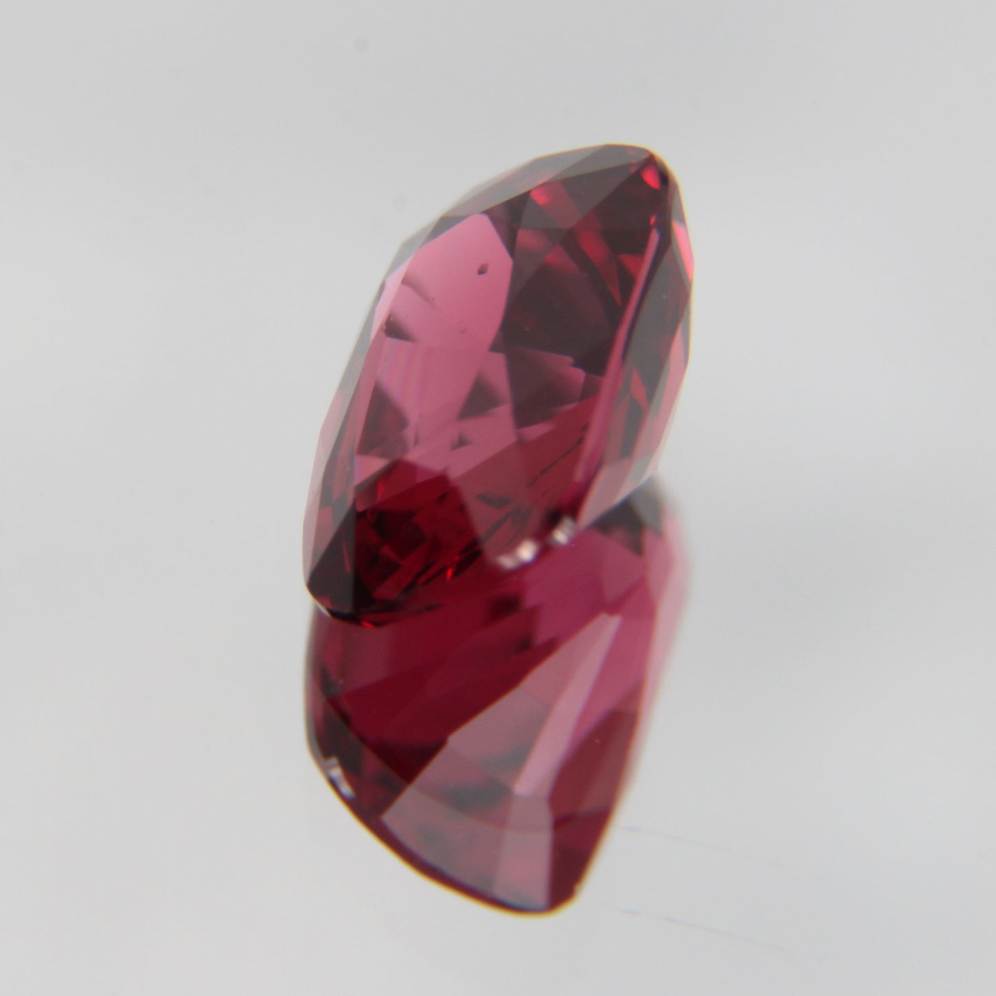 roter Spinel 1.07 ct