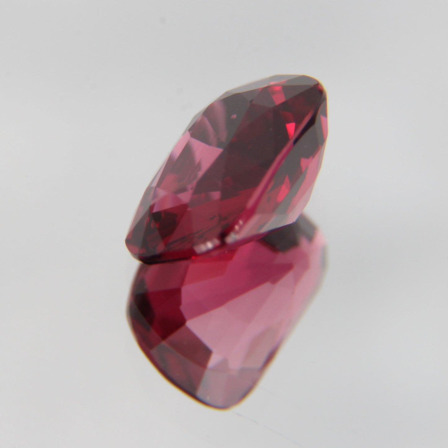roter Spinel 1.07 ct