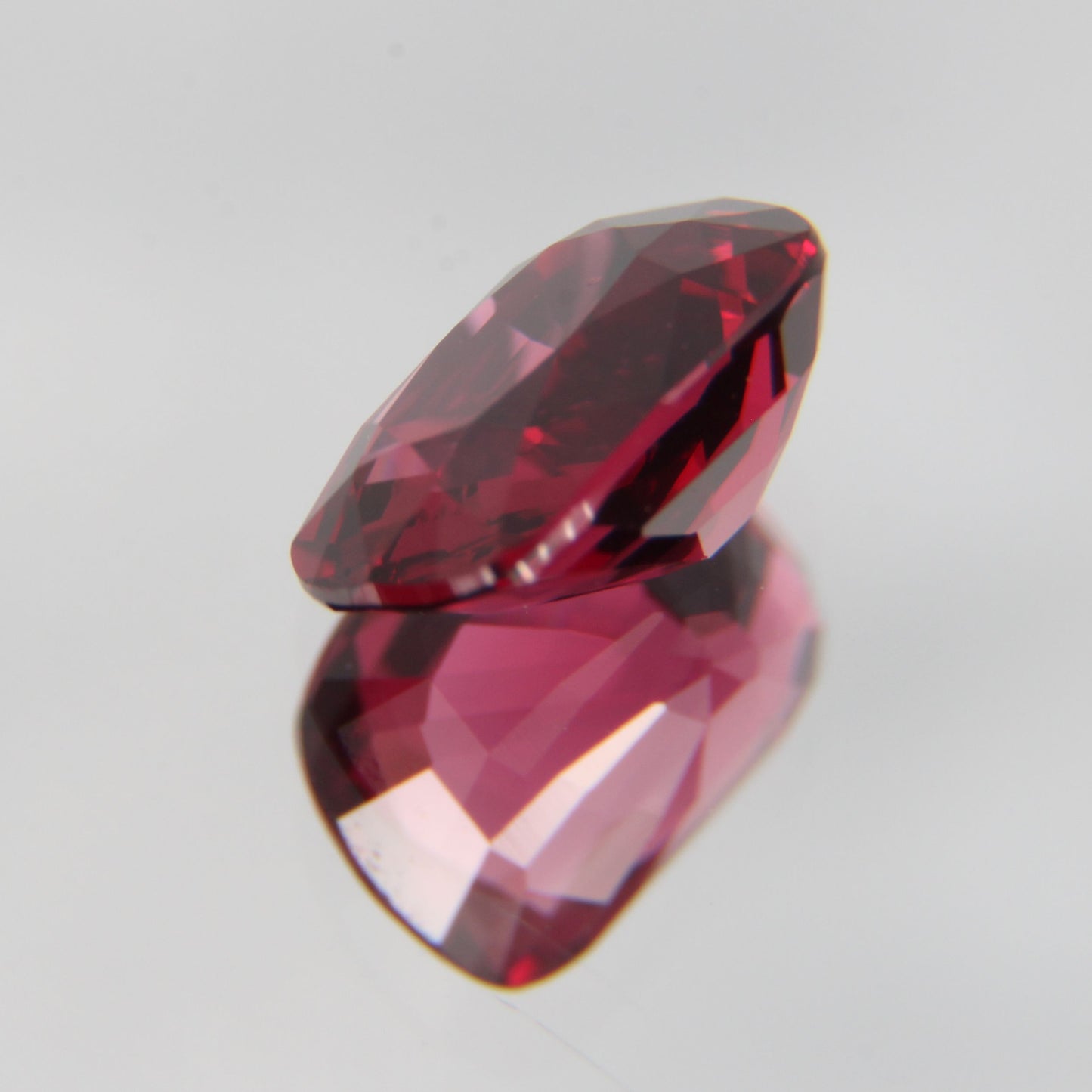 roter Spinel 1.07 ct
