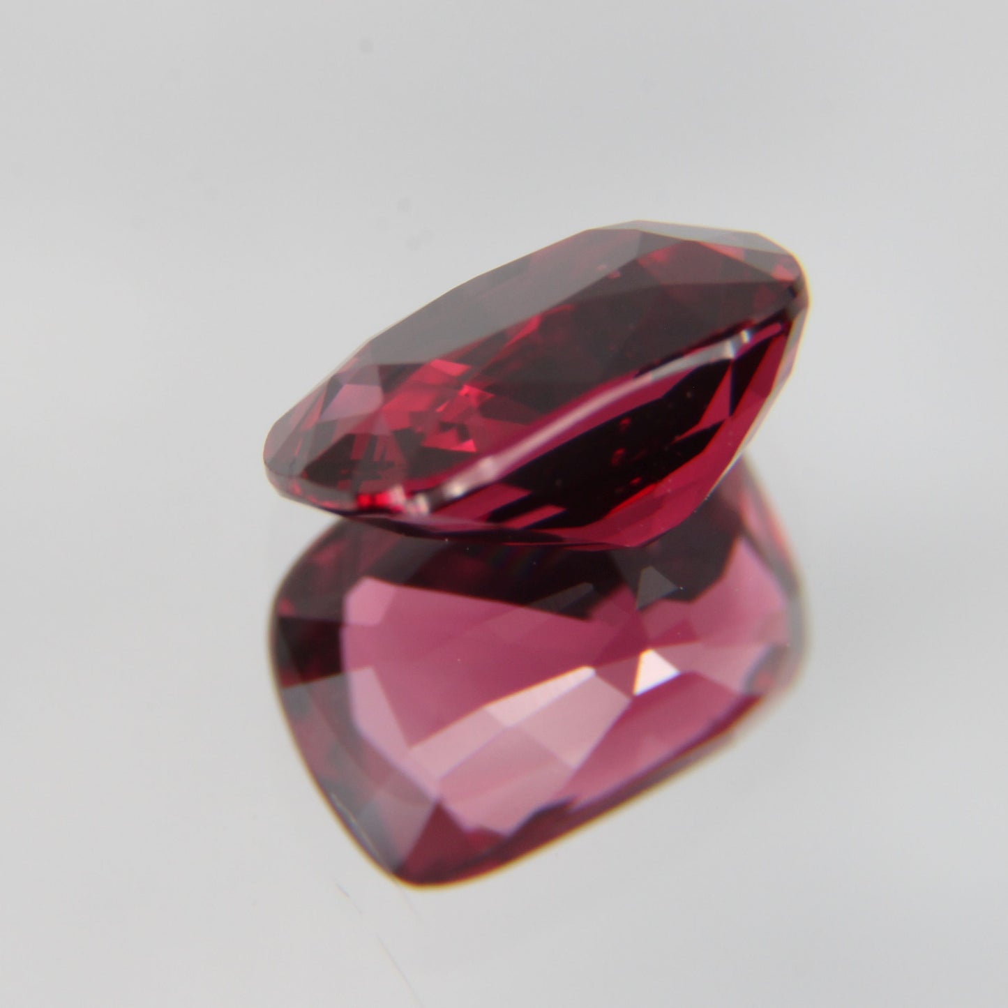 roter Spinel 1.07 ct