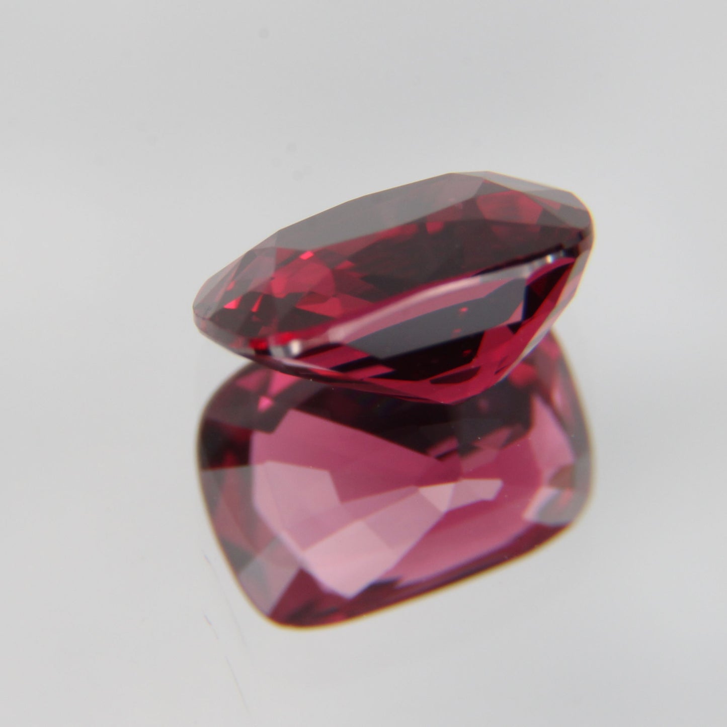 roter Spinel 1.07 ct