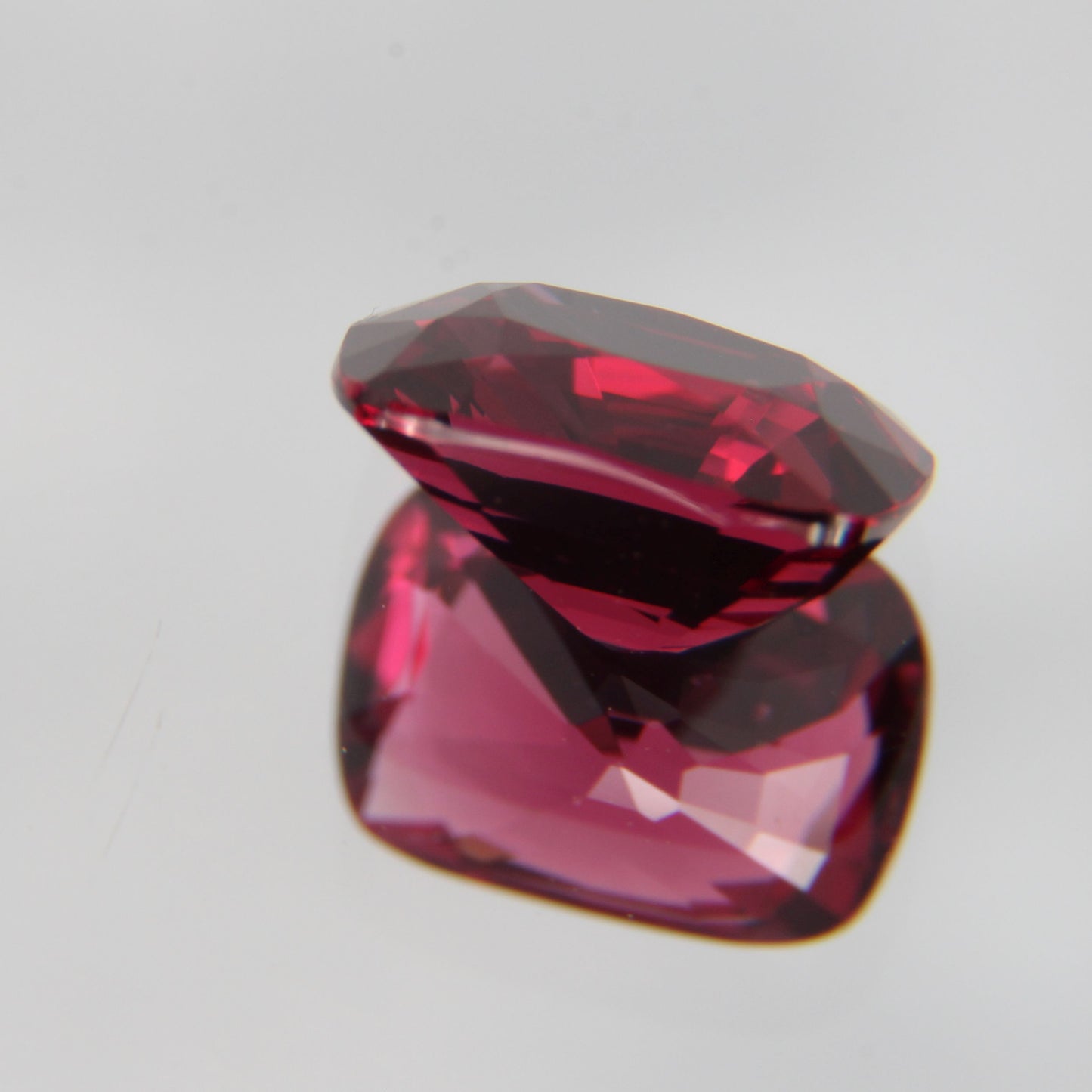 roter Spinel 1.07 ct