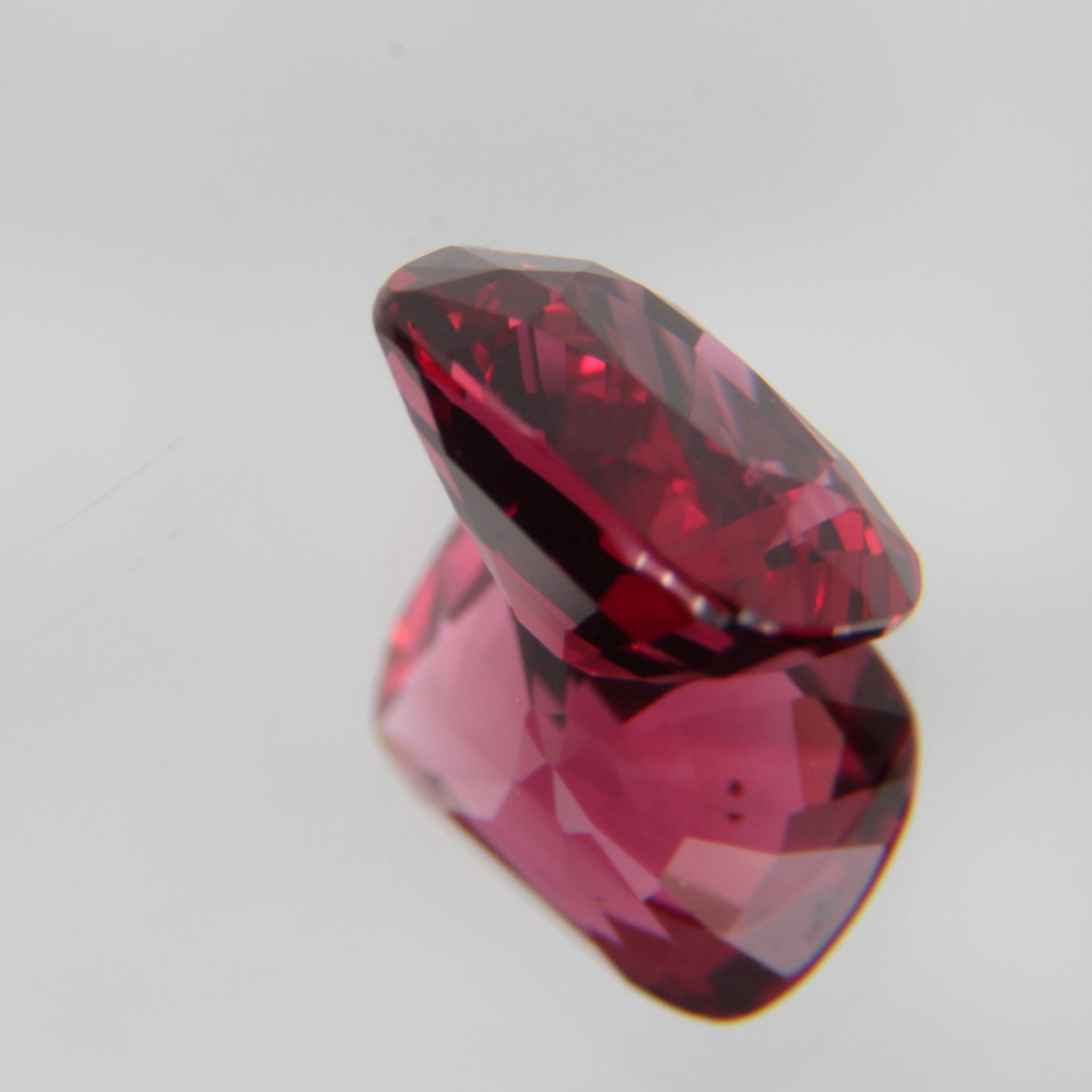 roter Spinel 1.07 ct