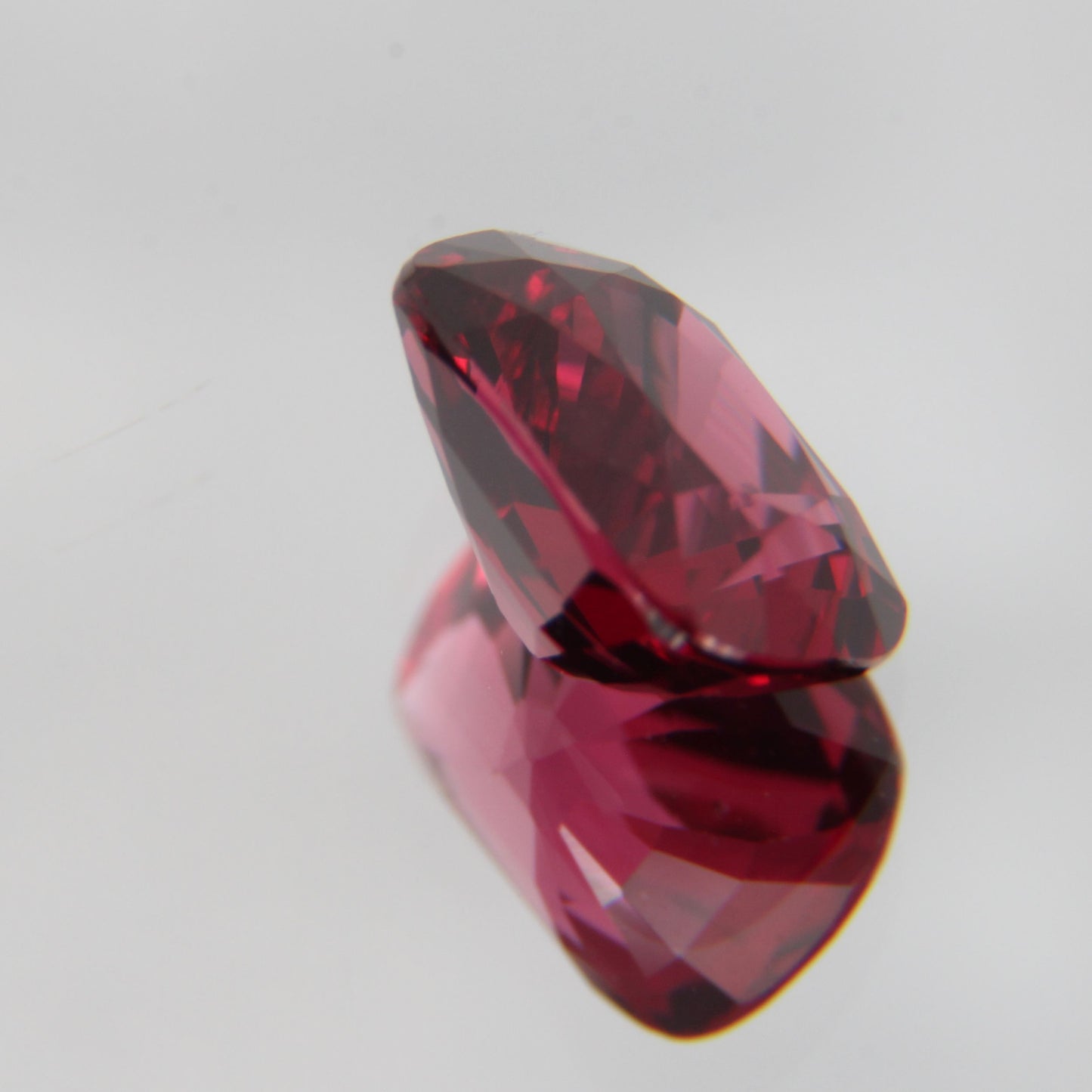 roter Spinel 1.07 ct
