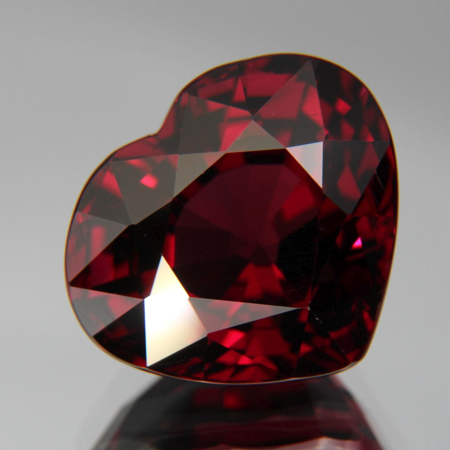 Umbalit Granat 9.01ct