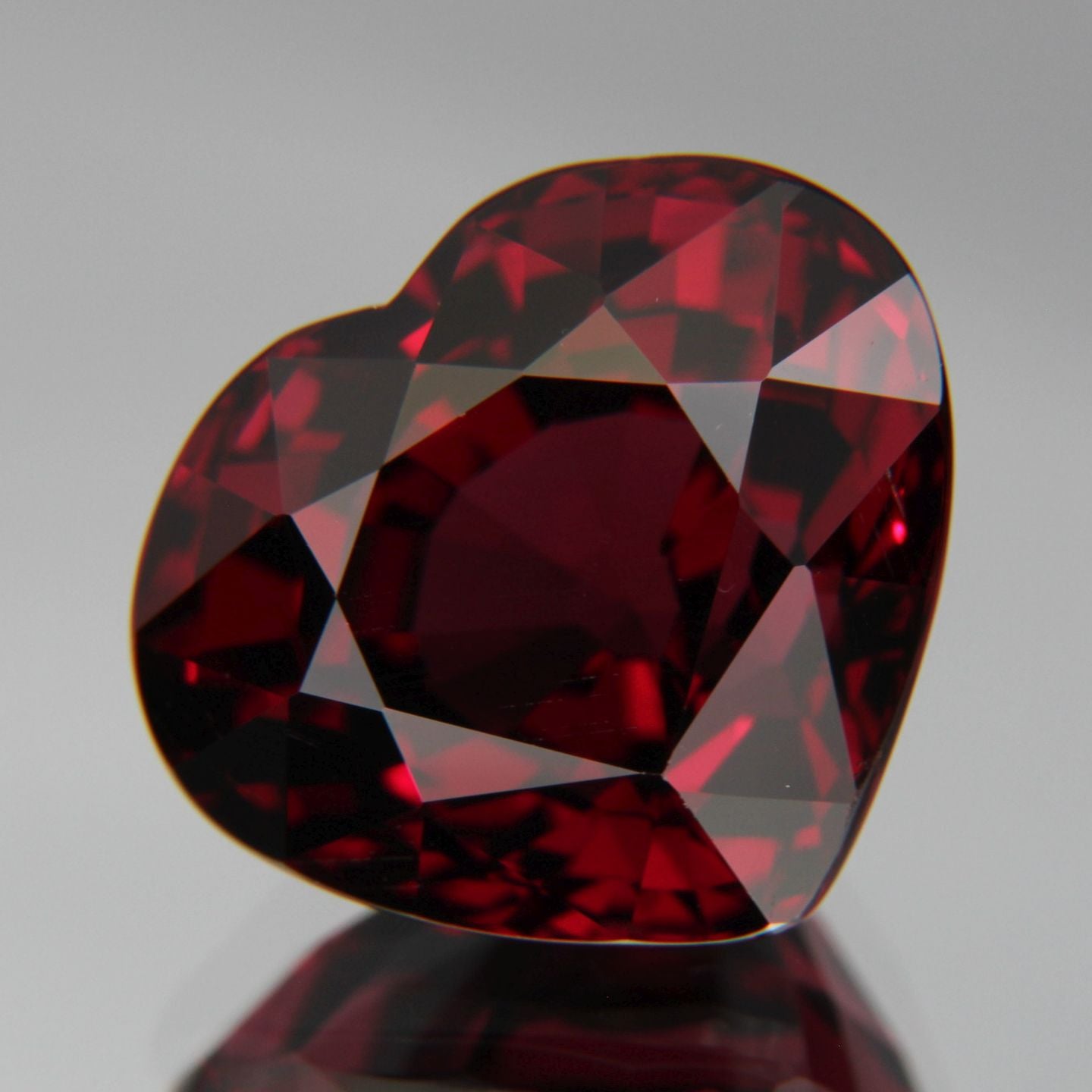 Umbalit Granat 9.01ct