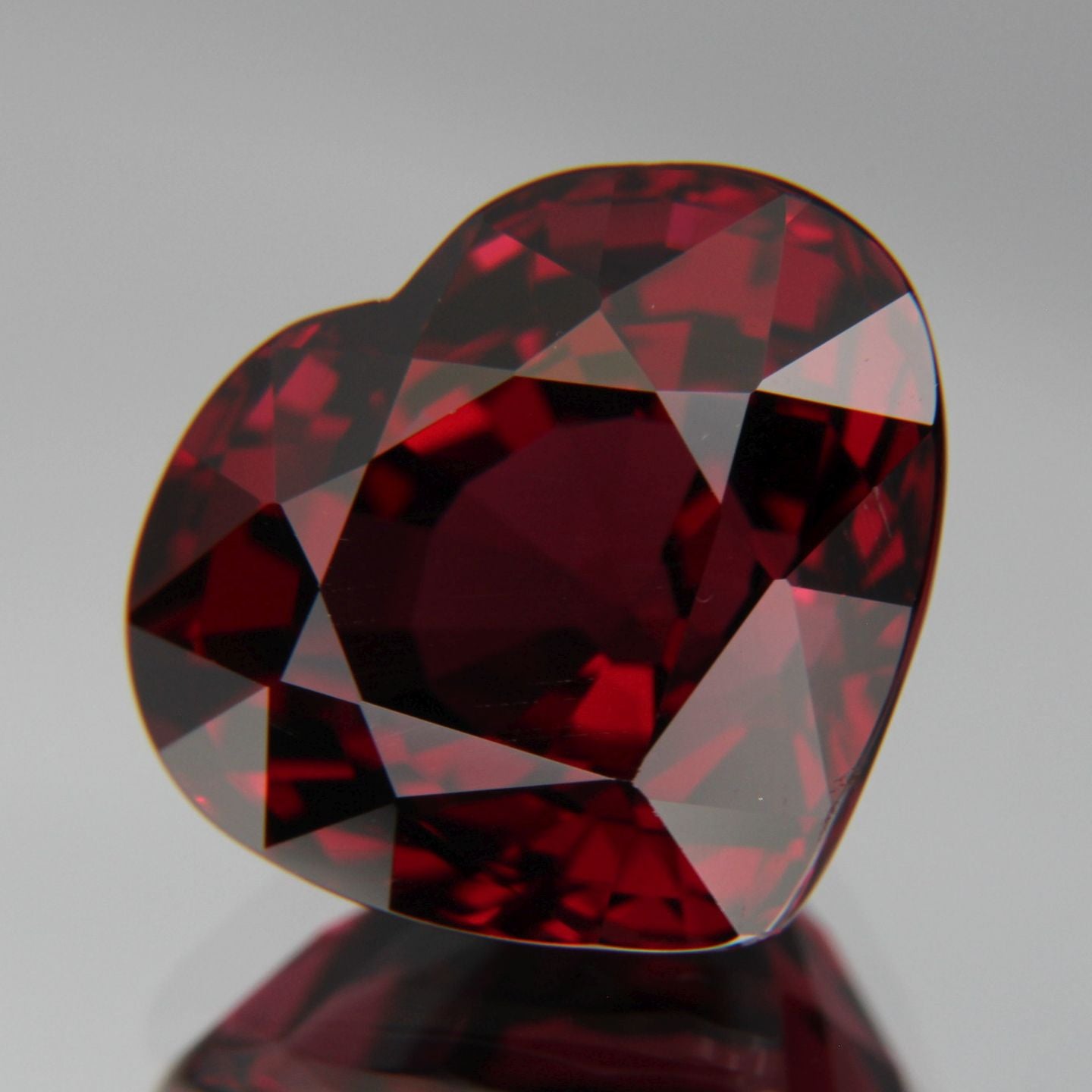 Umbalit Granat 9.01ct