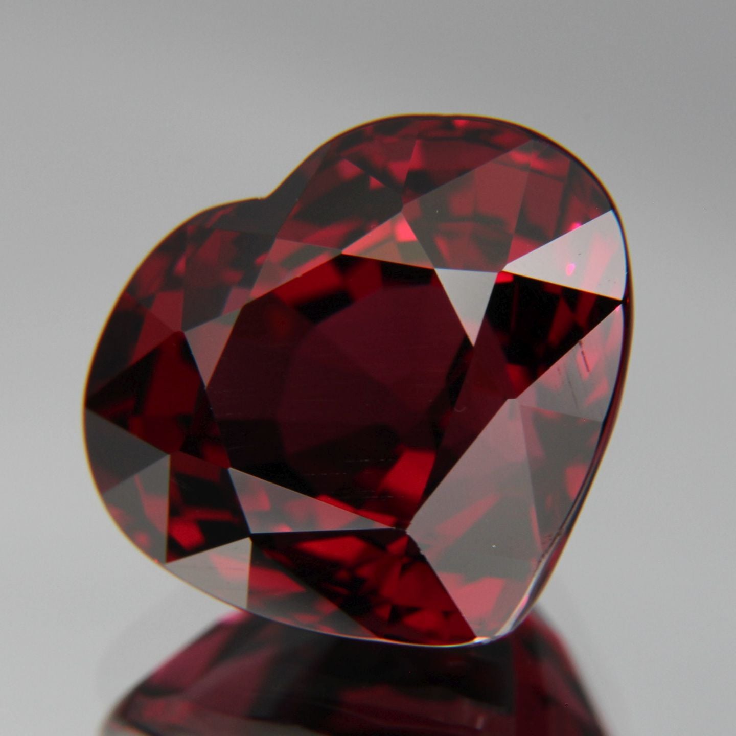 Umbalit Granat 9.01ct
