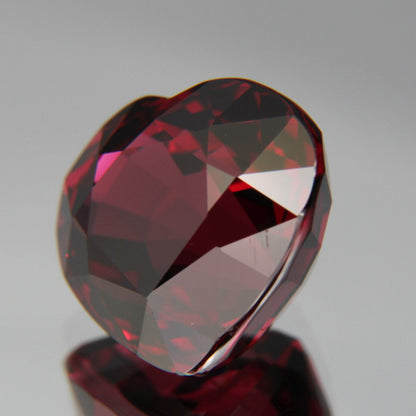Umbalit Granat 9.01ct