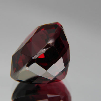 Umbalit Granat 9.01ct
