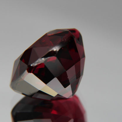 Umbalit Granat 9.01ct