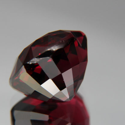 Umbalit Granat 9.01ct