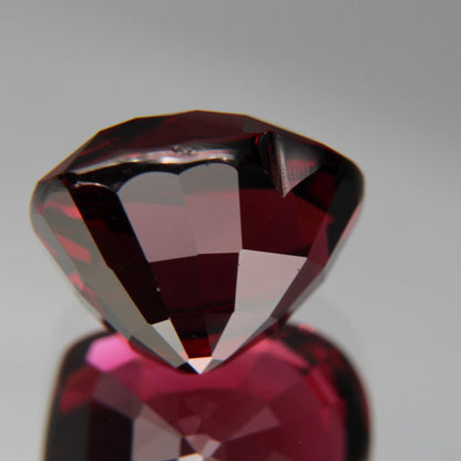 Umbalit Granat 9.01ct