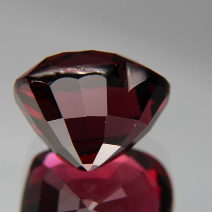 Umbalit Granat 9.01ct