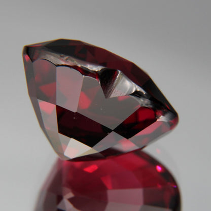 Umbalit Granat 9.01ct