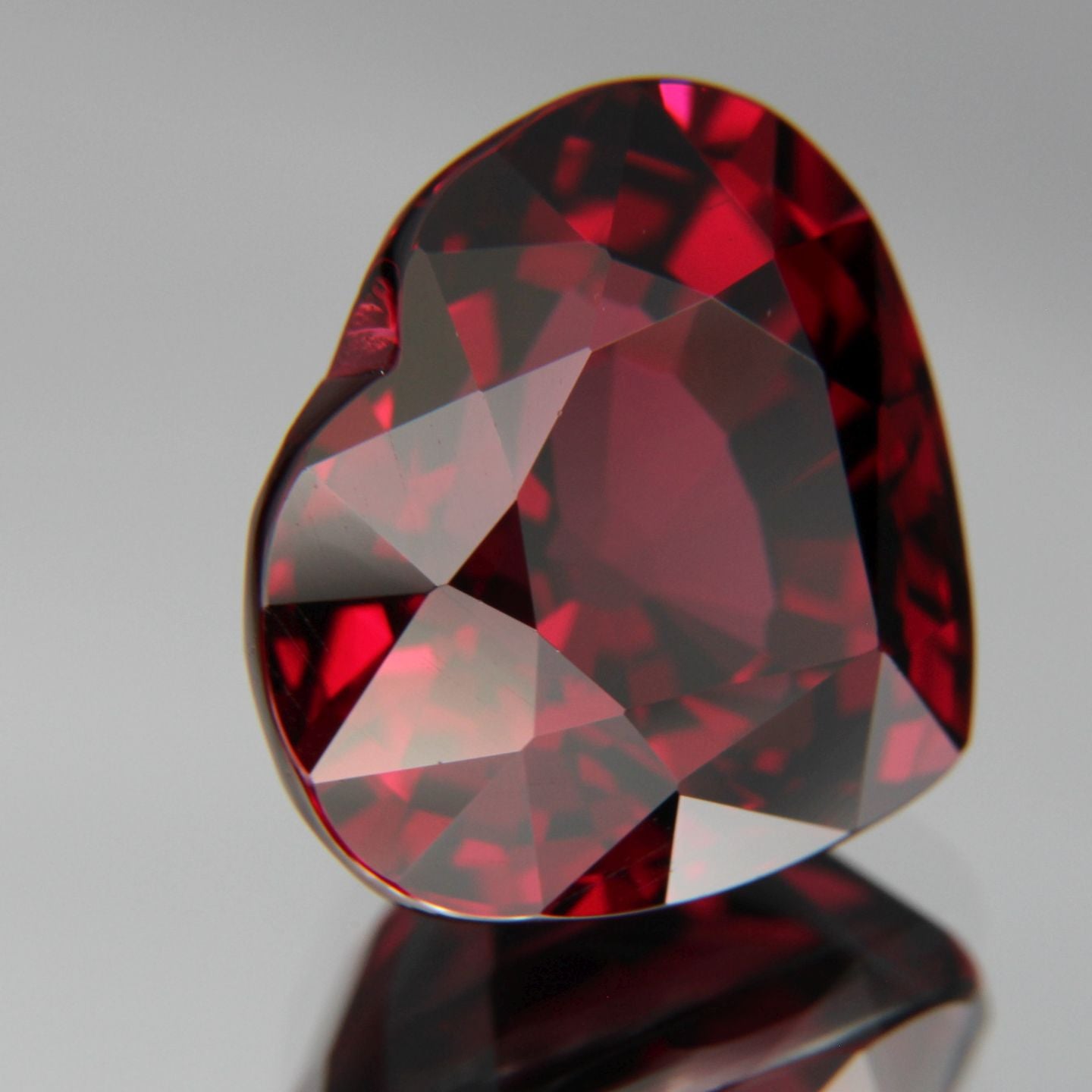 Umbalit Granat 9.01ct
