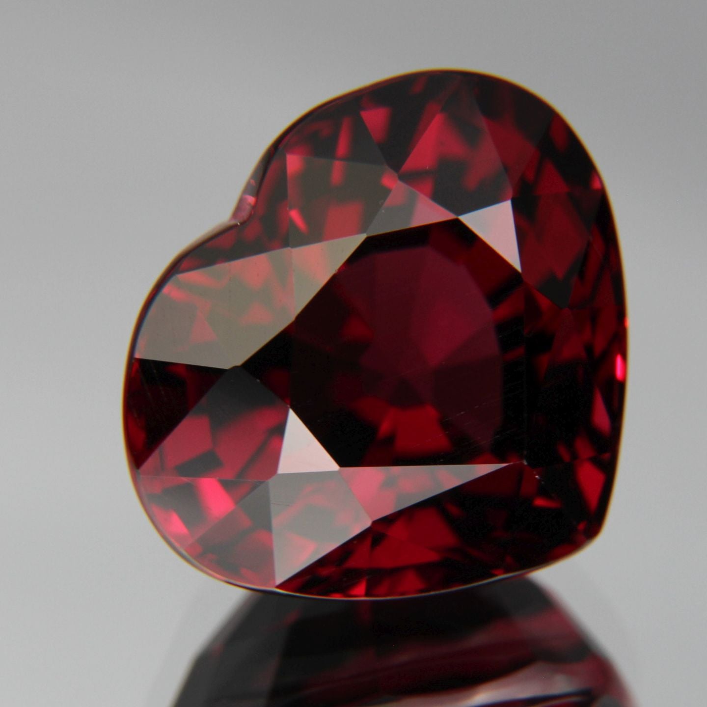 Umbalit Granat 9.01ct