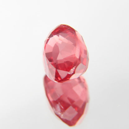 rötlich-Oranger Spinell 1.12 ct