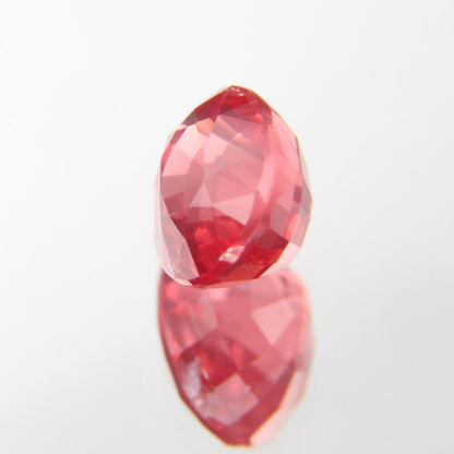 rötlich-Oranger Spinell 1.12 ct