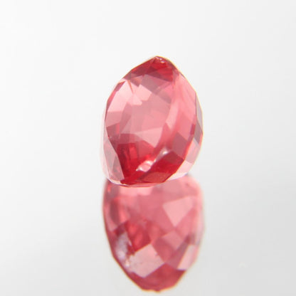 rötlich-Oranger Spinell 1.12 ct