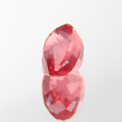 rötlich-Oranger Spinell 1.12 ct