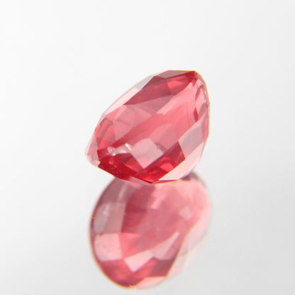 rötlich-Oranger Spinell 1.12 ct