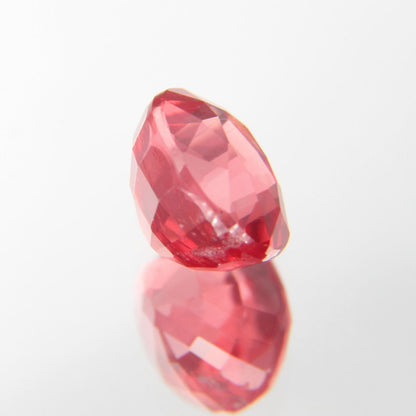 rötlich-Oranger Spinell 1.12 ct