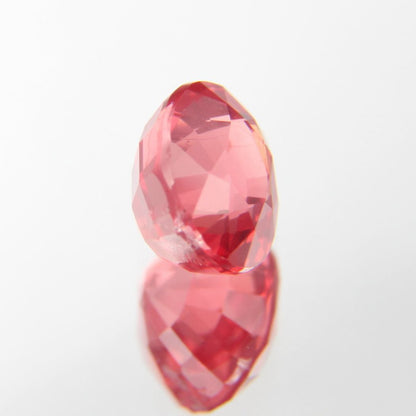 rötlich-Oranger Spinell 1.12 ct