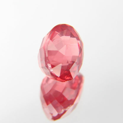 rötlich-Oranger Spinell 1.12 ct