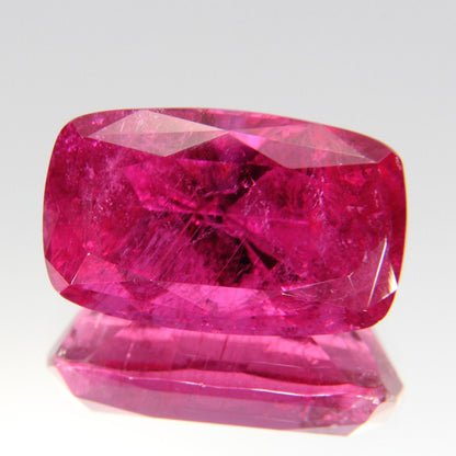 Rubellit 10.23 ct