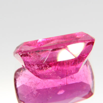 Rubellit 10.23 ct