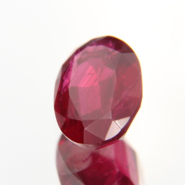 Rubin 0.37ct 
