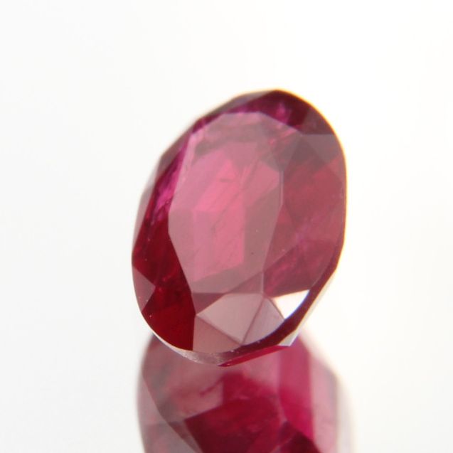 Rubin 0.37ct 