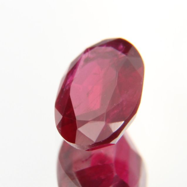 Rubin 0.37ct 