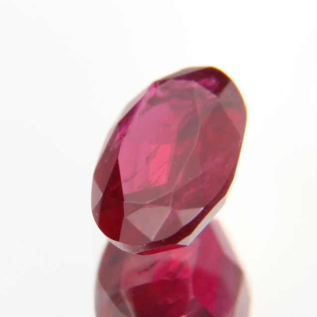 Rubin 0.37ct 