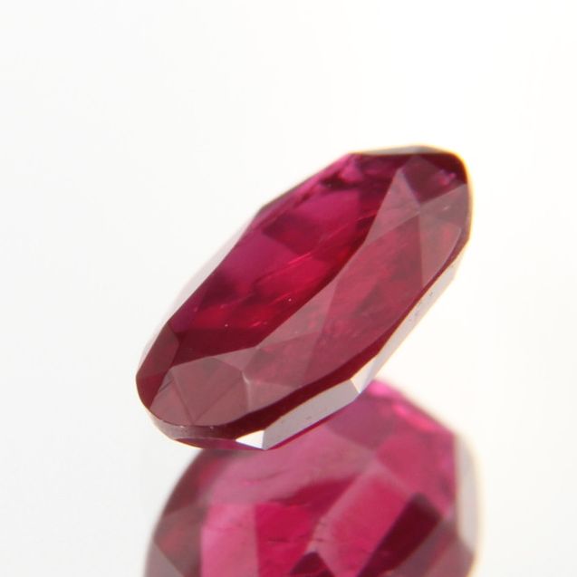 Rubin 0.37ct 