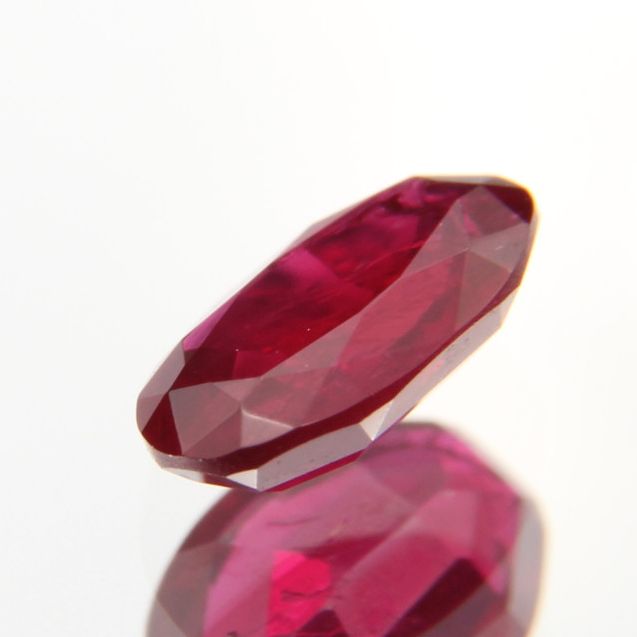 Rubin 0.37ct 