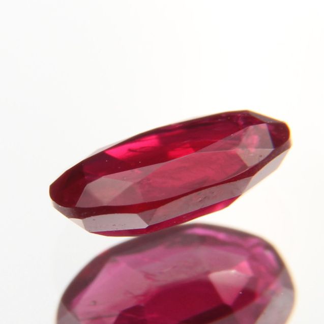 Rubin 0.37ct 