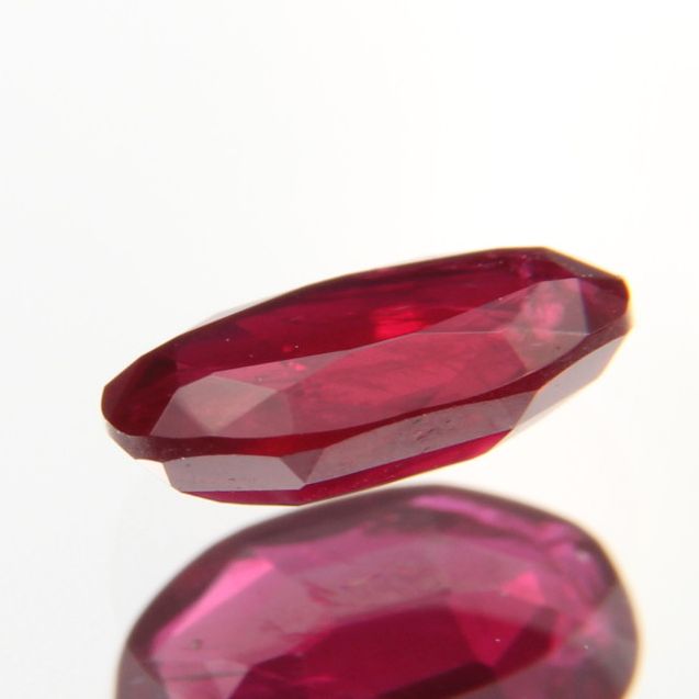 Rubin 0.37ct 