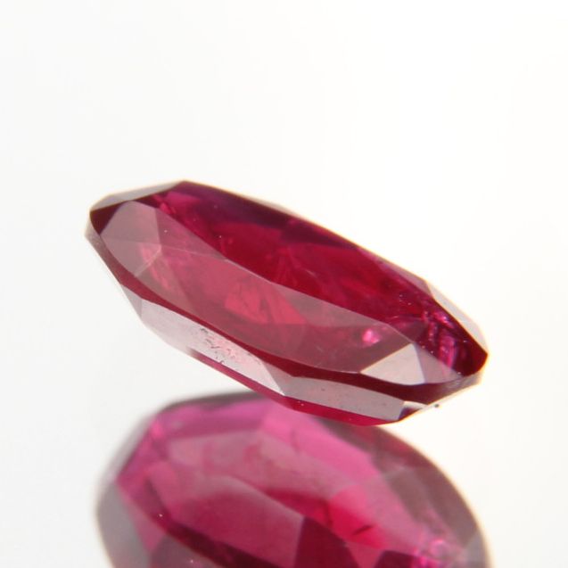 Rubin 0.37ct 